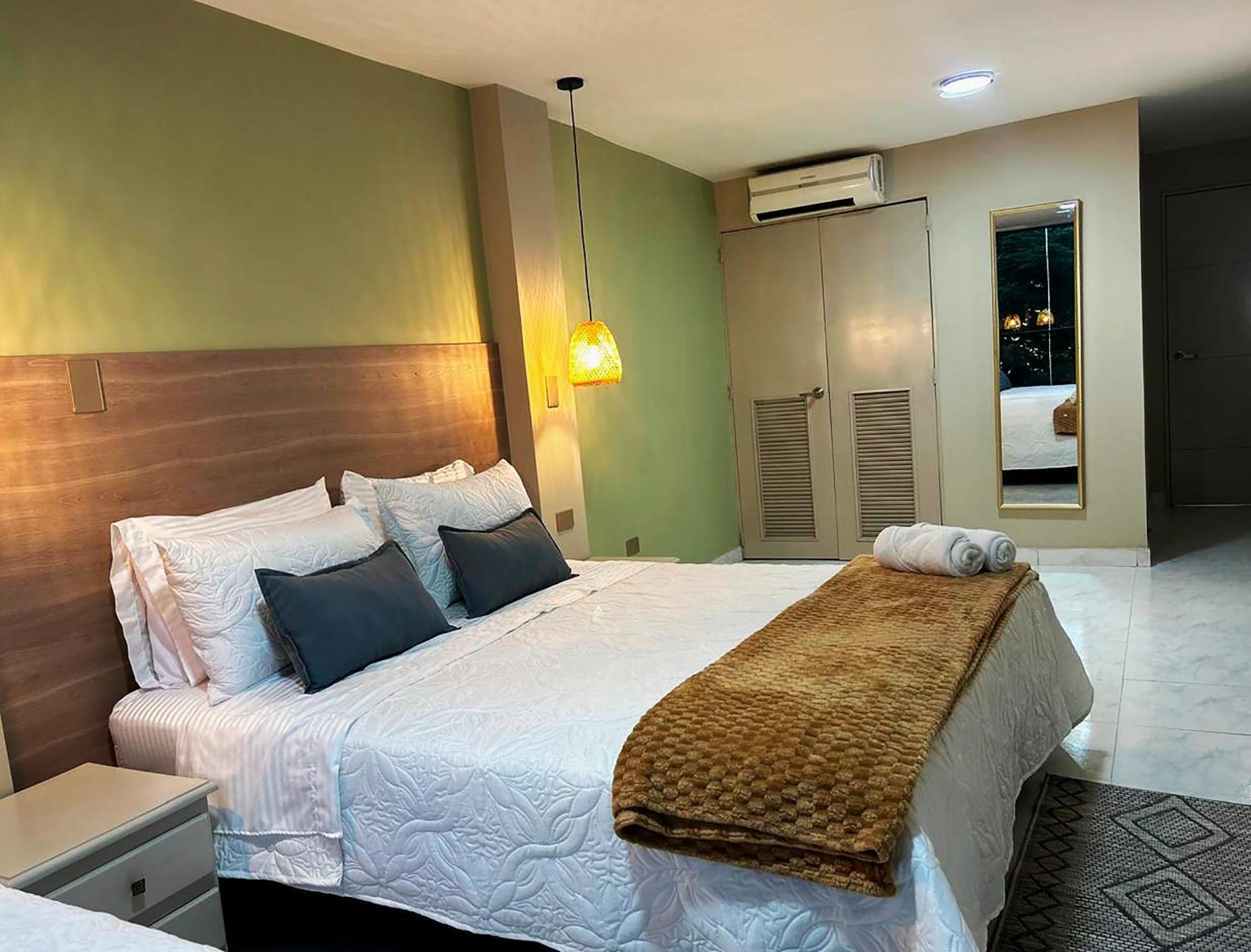 Provenza Medellin Hotel Boutique Экстерьер фото